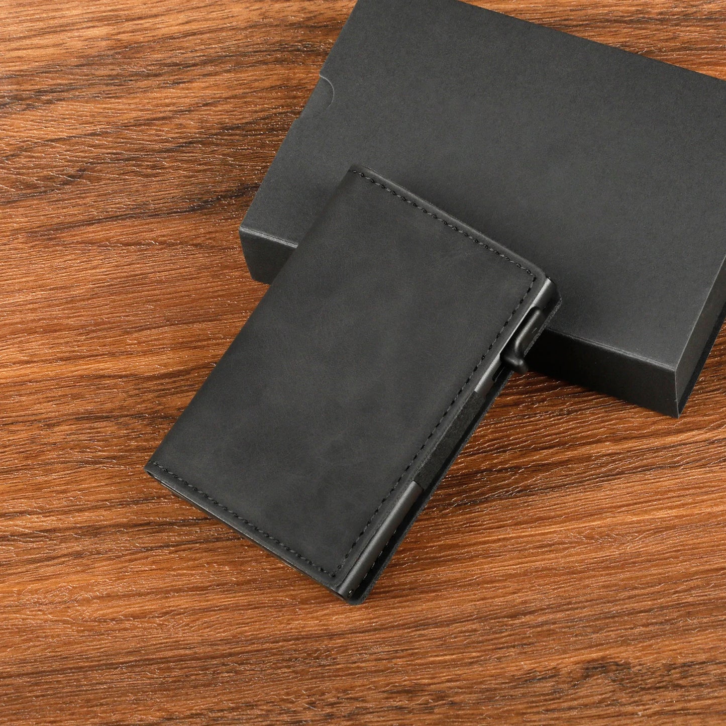 LUXMEN™ | Premium Air Tag Wallet